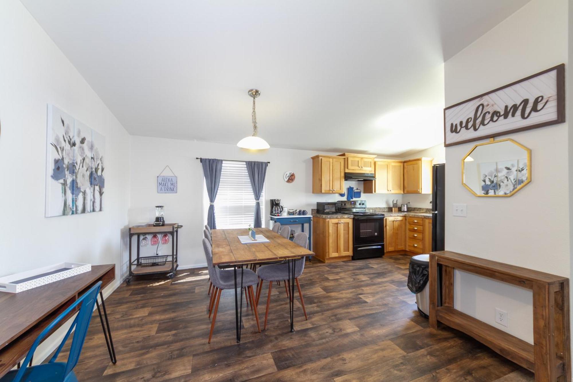 Cute And Cozy 3 Bed 2 Bath Home In North Spokane Exterior photo